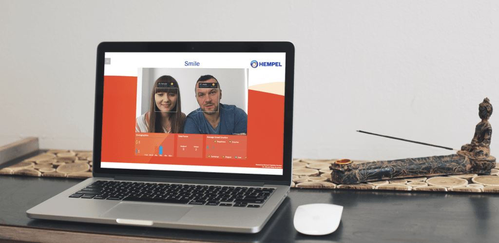 Hempel Smile: AI that draws crowds at trade fairs